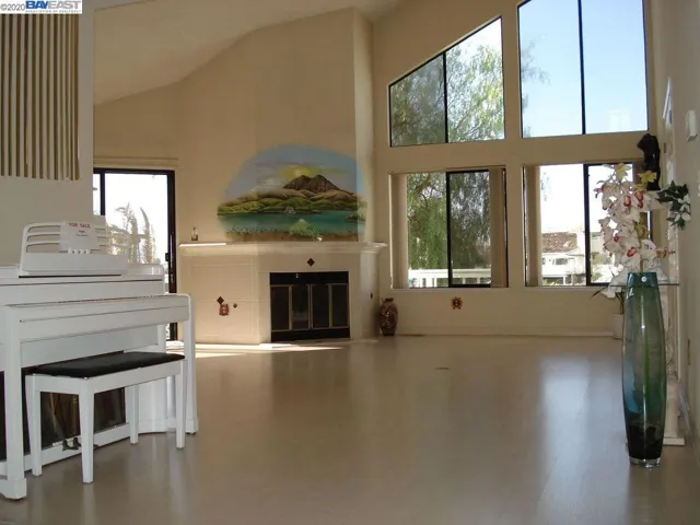 2112 Portside Ct, Discovery Bay, California 94505