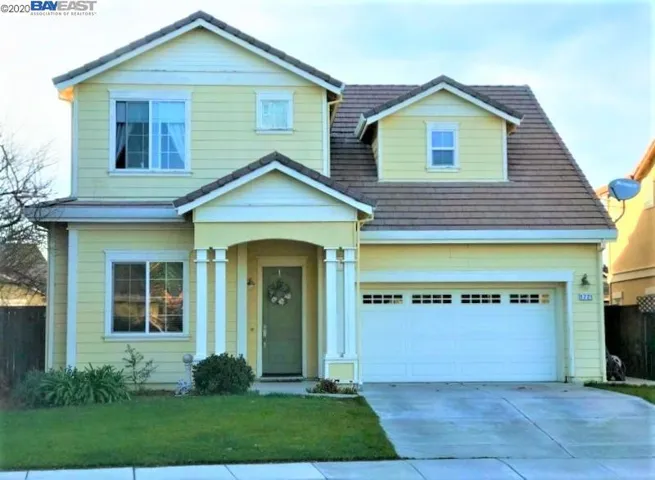 1721 Cherry Blossom Ln, Tracy, California 95377