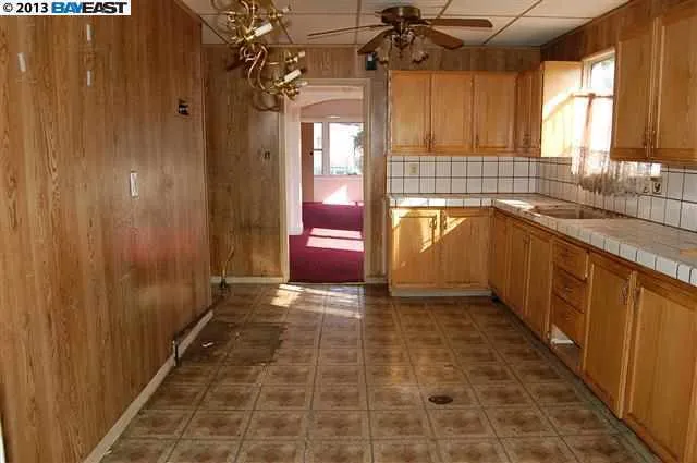 1485 82nd Ave, Oakland, California 94621-2201