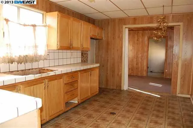 1485 82nd Ave, Oakland, California 94621-2201