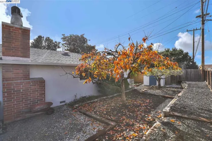 4826 Meadowbrook Dr, Richmond, California 94803