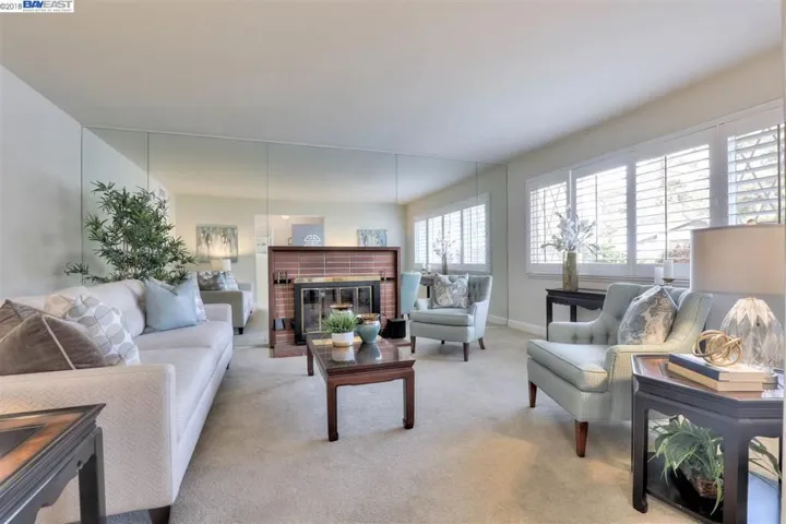 4826 Meadowbrook Dr, Richmond, California 94803