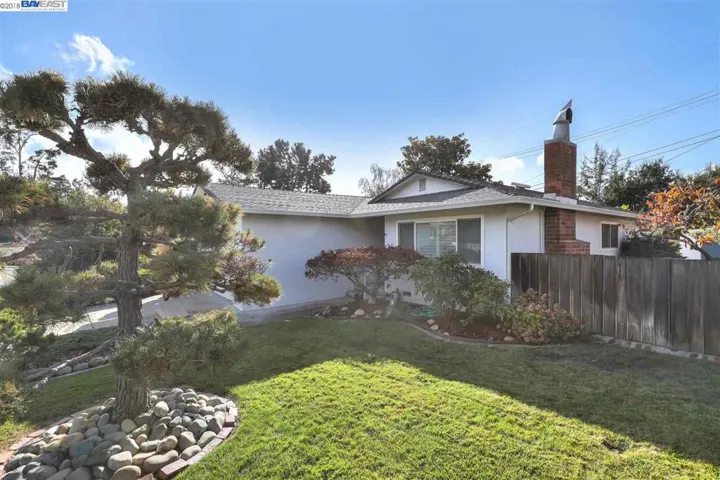 4826 Meadowbrook Dr, Richmond, California 94803