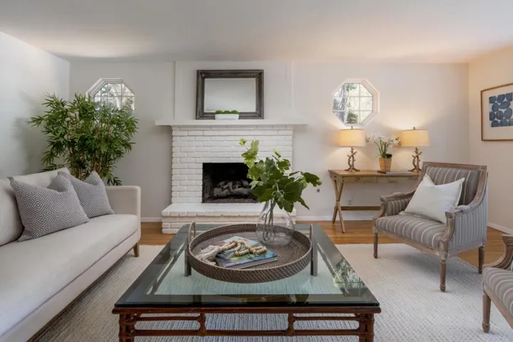 1076 Sawmill Gulch Road, Pebble Beach, California 93953
