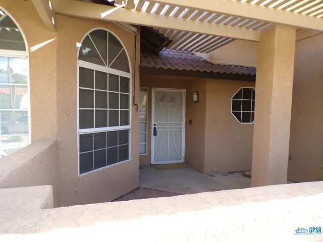68810 Los Gatos Road, Cathedral City, California 92234