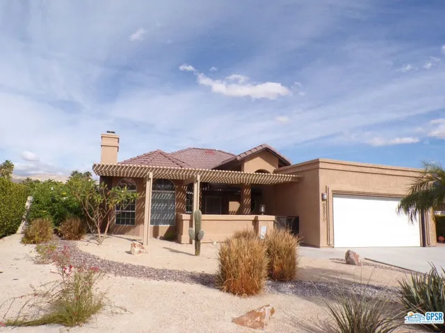68810 Los Gatos Road, Cathedral City, California 92234