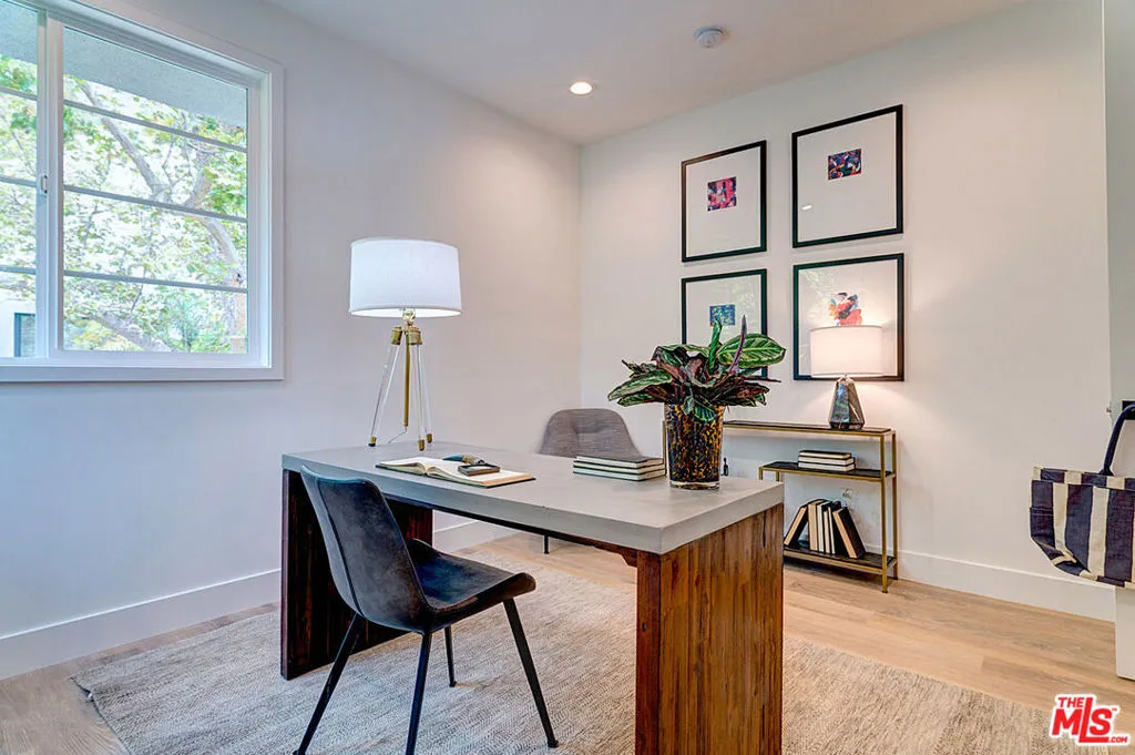 813 N Orange Drive, Los Angeles, California 90038 home-pic-11