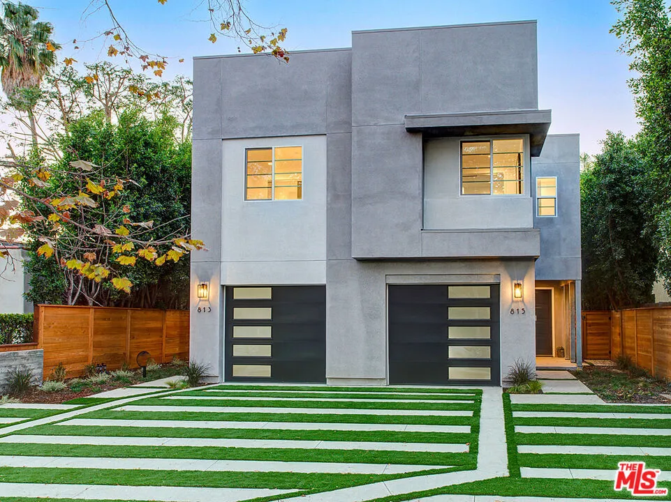 813 N Orange Drive, Los Angeles, California 90038 home-pic-1