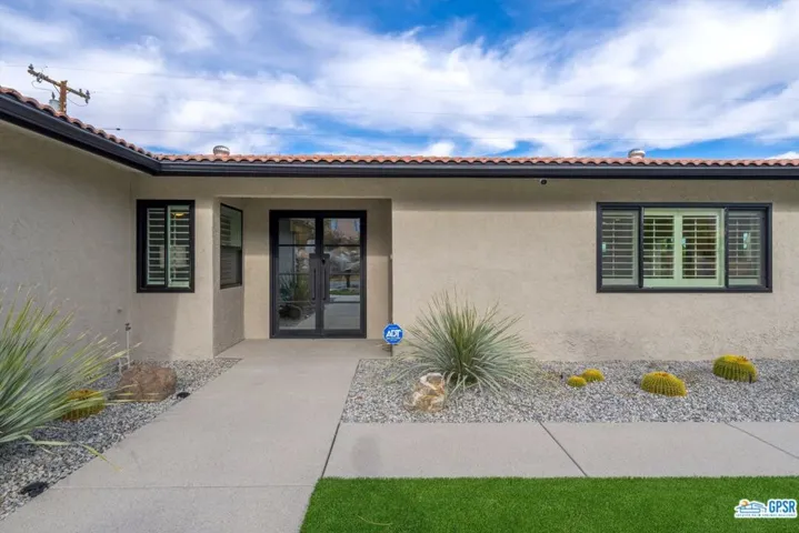2710 N Girasol Avenue, Palm Springs, California 92262