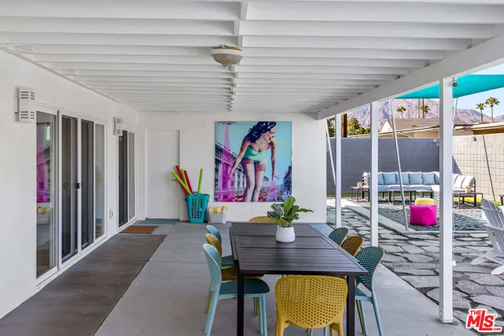 980 N Buttonwillow Circle, Palm Springs, California 92262