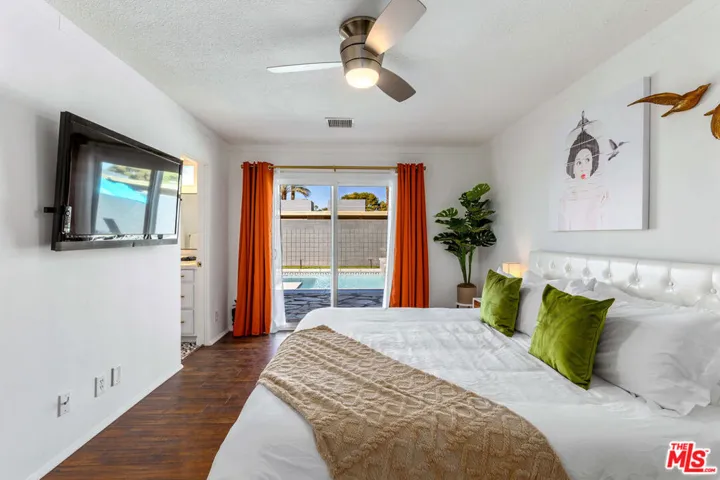 980 N Buttonwillow Circle, Palm Springs, California 92262