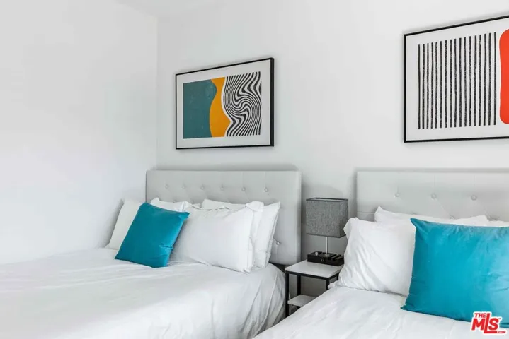 980 N Buttonwillow Circle, Palm Springs, California 92262