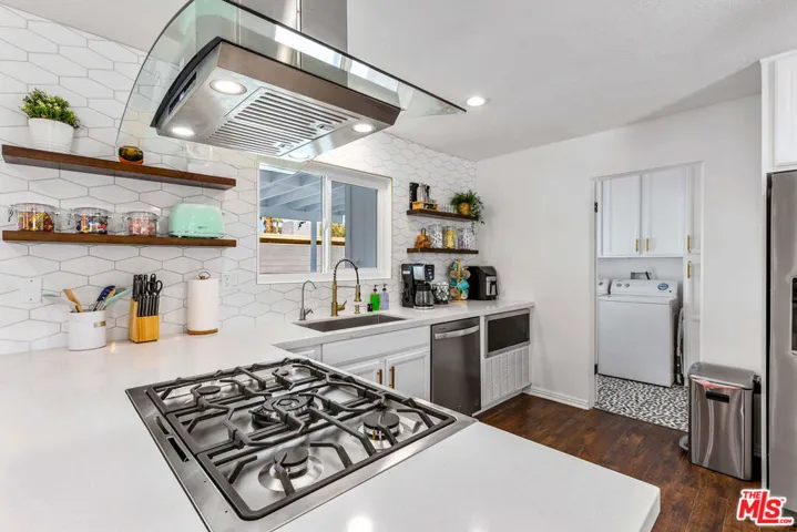 980 N Buttonwillow Circle, Palm Springs, California 92262