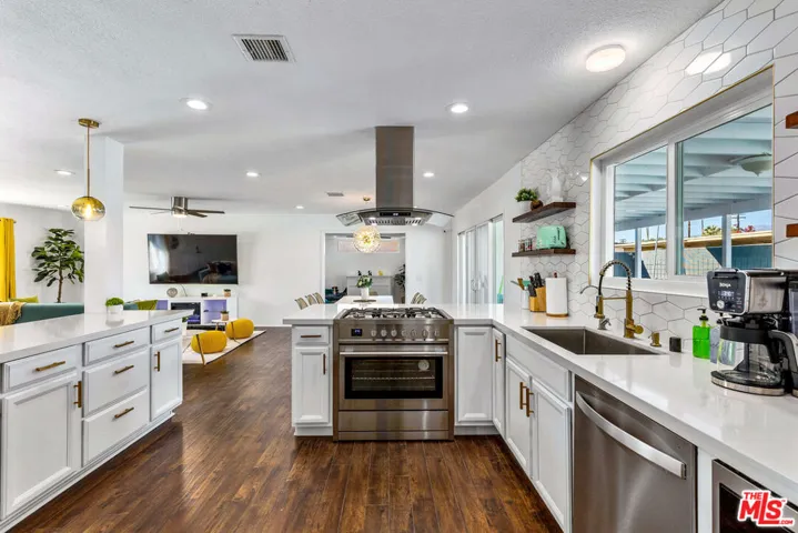 980 N Buttonwillow Circle, Palm Springs, California 92262