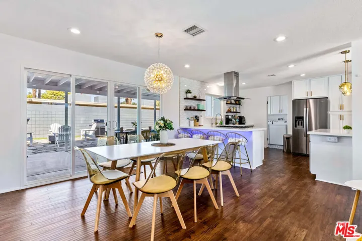 980 N Buttonwillow Circle, Palm Springs, California 92262