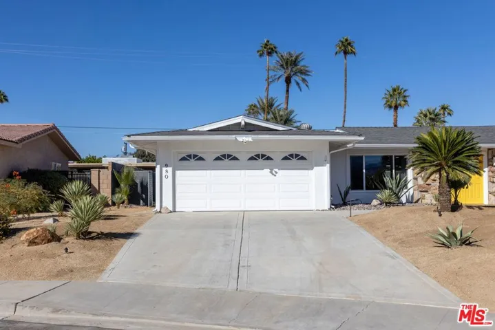 980 N Buttonwillow Circle, Palm Springs, California 92262