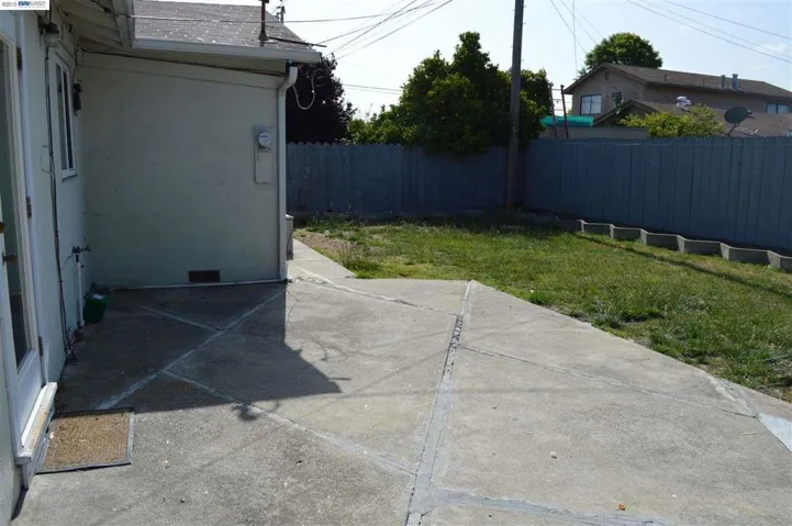 1062 Avondale Lane, Hayward, California 94545