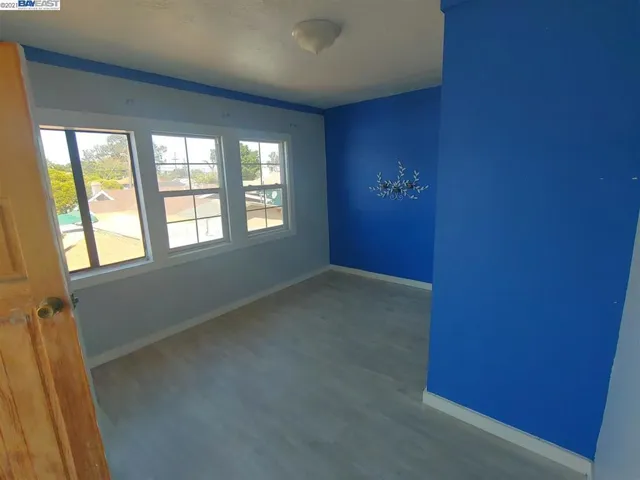 2611 Parker Ave, Oakland, California 94605