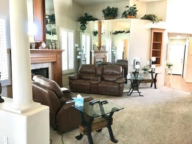 Living room 2