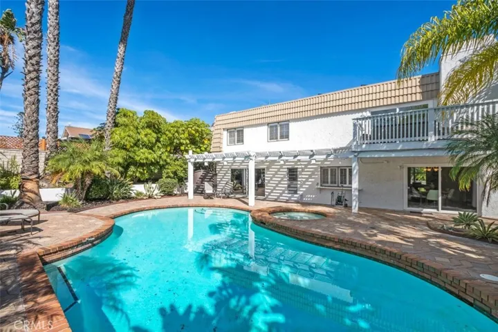 25411 Hillary Lane, Laguna Hills, California 92653