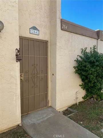 Front entrance to the condo