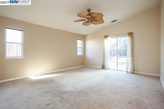 113 Heritage Ct, Oakley, California 94561