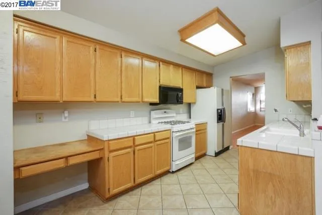 113 Heritage Ct, Oakley, California 94561