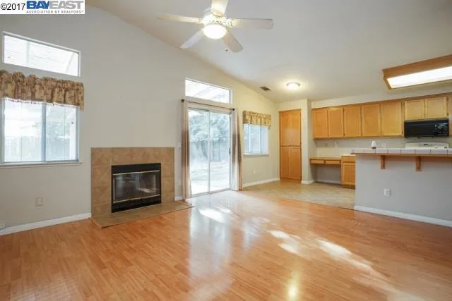 113 Heritage Ct, Oakley, California 94561