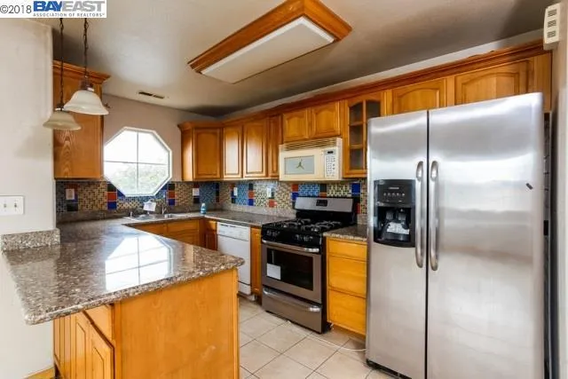 204 Ohio Ave, Richmond, California 94804