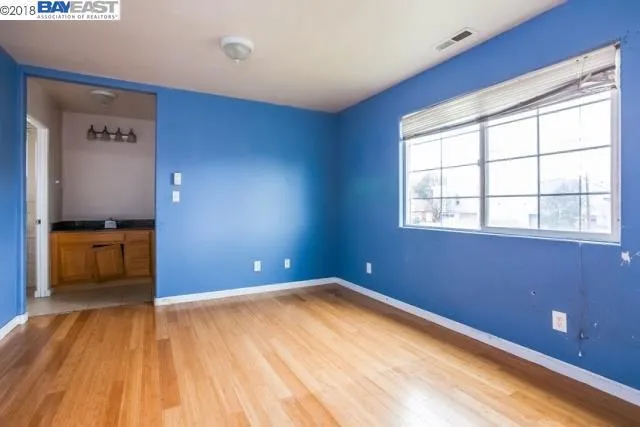 204 Ohio Ave, Richmond, California 94804