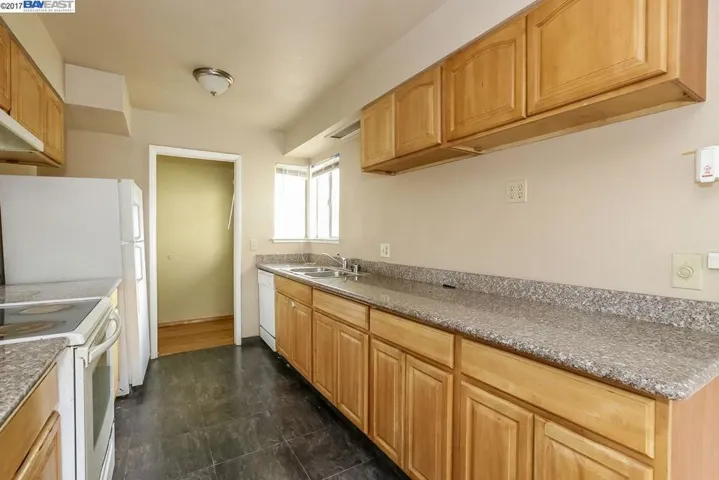 1556 Wagoner Dr, Livermore, California 94550