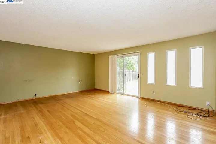1556 Wagoner Dr, Livermore, California 94550