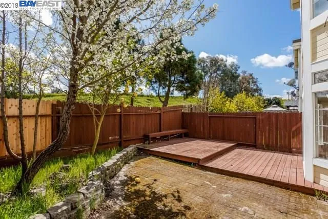 332 Scotts Valley, Hercules, California 94547