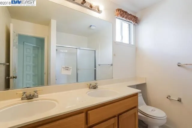 332 Scotts Valley, Hercules, California 94547