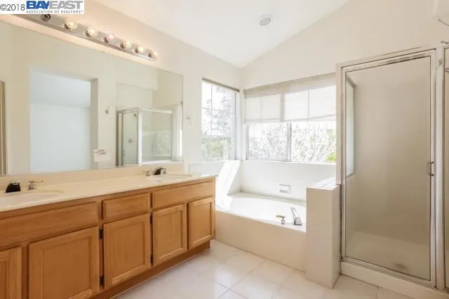 332 Scotts Valley, Hercules, California 94547