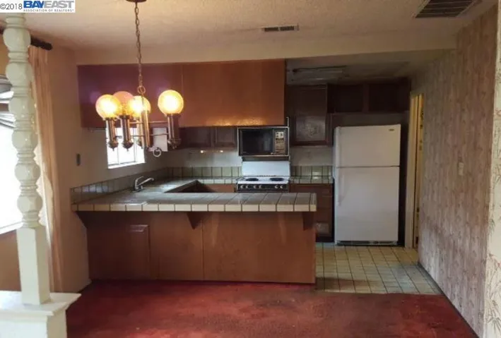 2565 El Portal Dr A, San Pablo, California 94806