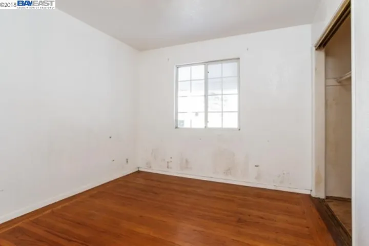 15352 Sunnyhaven St, San Leandro, California 94579