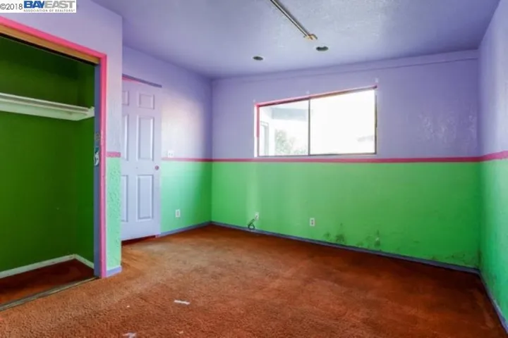 15352 Sunnyhaven St, San Leandro, California 94579