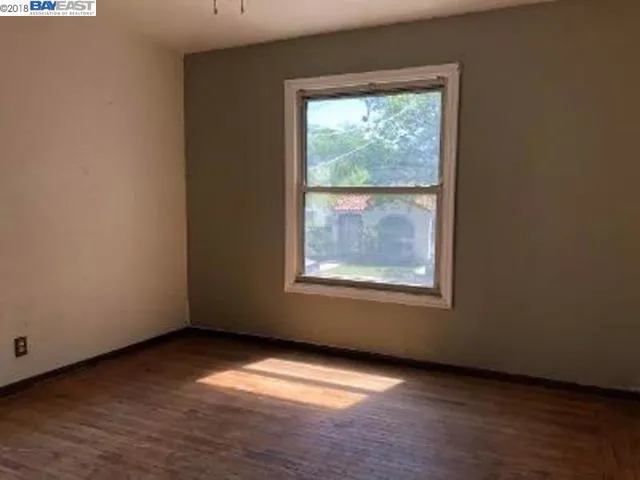1384 Elm St, Pittsburg, California 94565