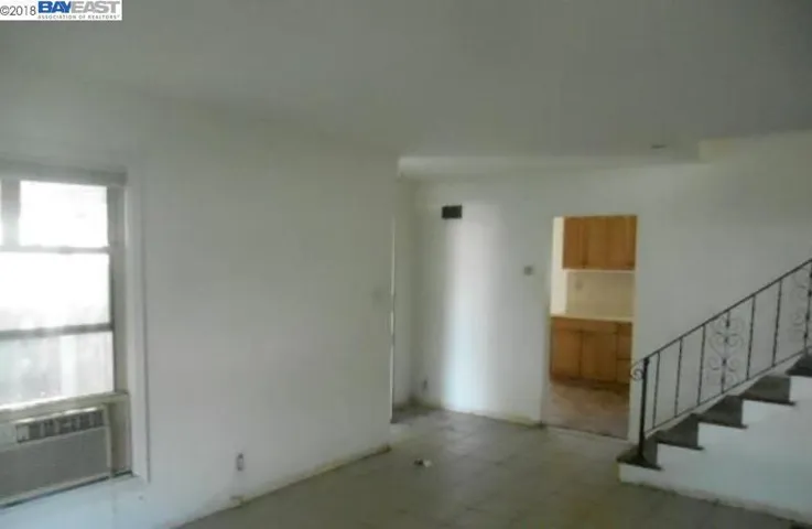 1384 Elm St, Pittsburg, California 94565