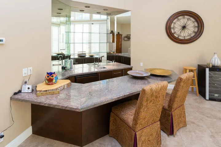 55435Oakhill_MLS-14
