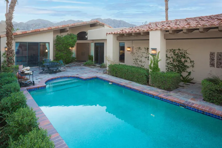 55435Oakhill_MLS-6