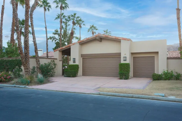 55435Oakhill_MLS-1
