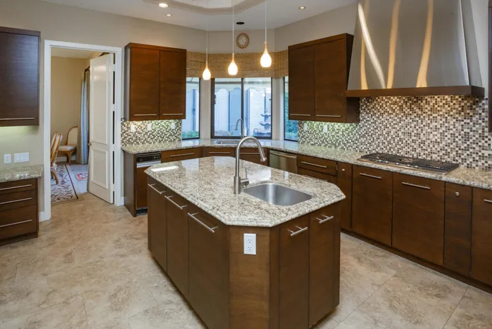 55435Oakhill_MLS-20