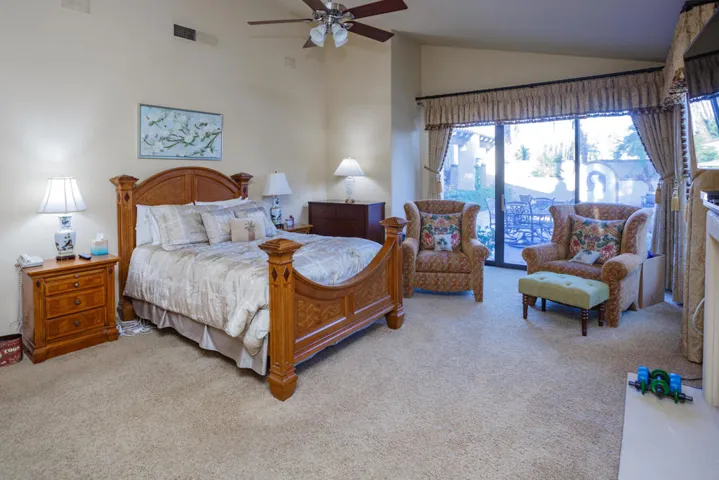 55435Oakhill_MLS-30