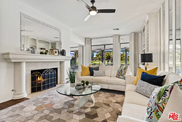 Living room with gas fireplace