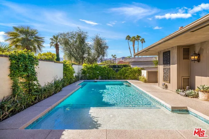 Brand new pool with built-in wading deck and seating