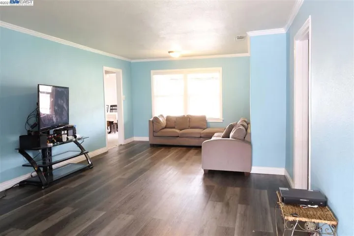 3717 Presidio, Sacramento, California 95838