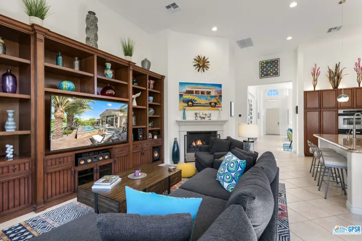 49981 Mission Drive West, La Quinta, California 92253