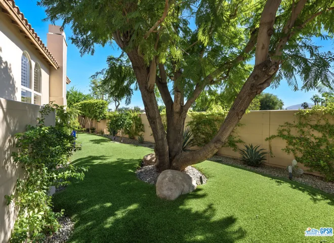 49981 Mission Drive West, La Quinta, California 92253
